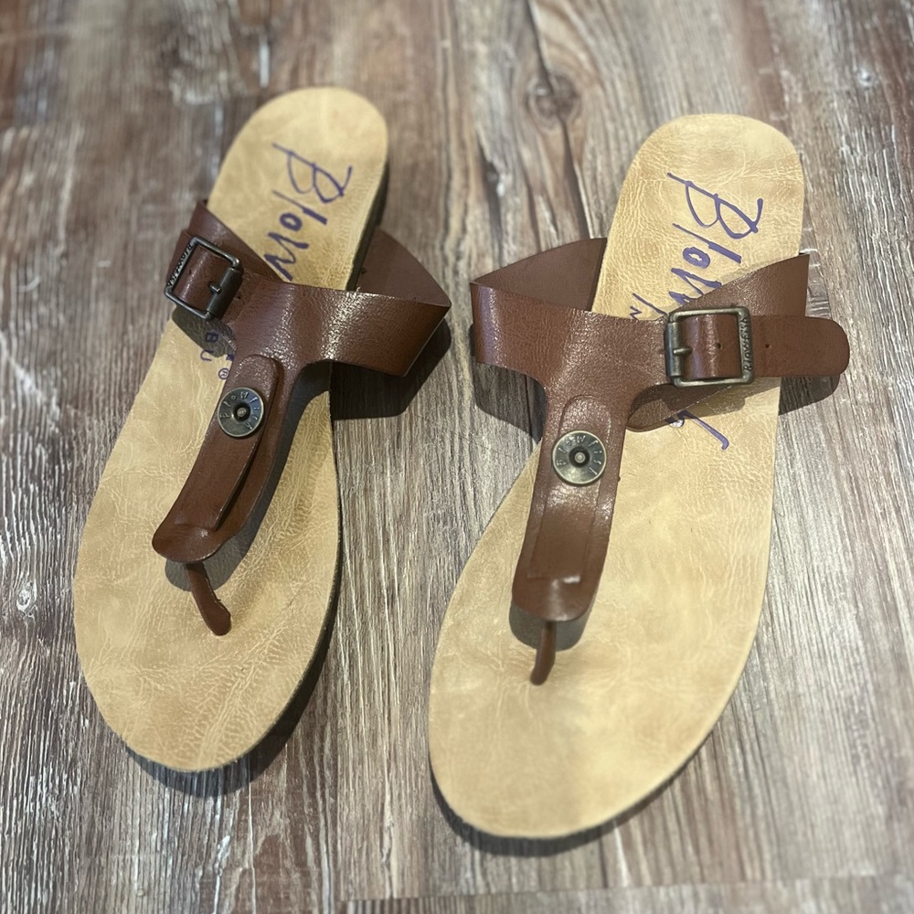 Brown blowfish thing sandals